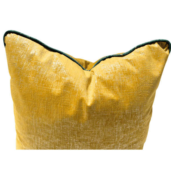 Gauta collection with green pipping - Image 3